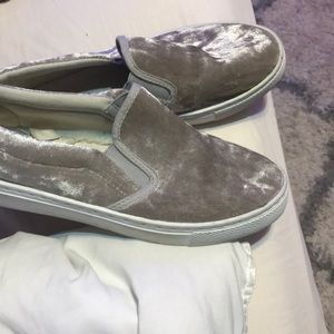 slip on shoes